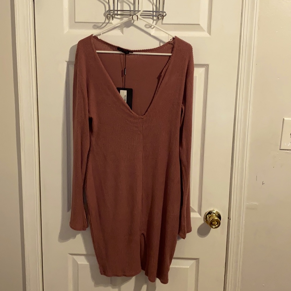 Rose color dinner dress.